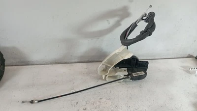 814203K00 trava de porta traseira destro para HYUNDAI SONATA (NF) 2009 1127848 - Imagem 1 de 4