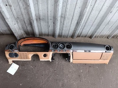 Panel de instrumentos Mercedes R107 380SL 450SL 560SL notas crema* Foto 1 de 4