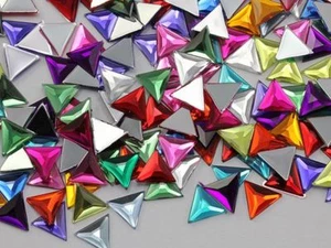 5 mm verschiedene Farben flache Rückseite Acryl Dreieck Edelsteine - 500 Stück - Bild 1 von 4