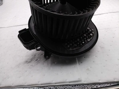 Motor soplador HVAC usado se adapta a: BMW 435I grado A 2015 Foto 1 de 4
