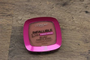 L'Oreal Paris Infallible Up to 24H Fresh Wear Soft Matte Blush, Daring Rosewood - Picture 1 of 2