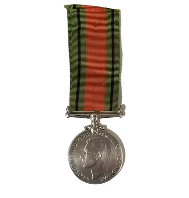 WW2 Canadian Defence Medal Silver King George - Image 1 of 4