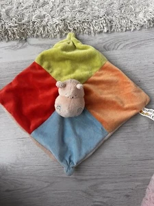 Eddy Toys pañuelo hipopótamo pañuelo colorido pañuelo de peluche rodillo Happy Hippo - Imagen 1 de 1