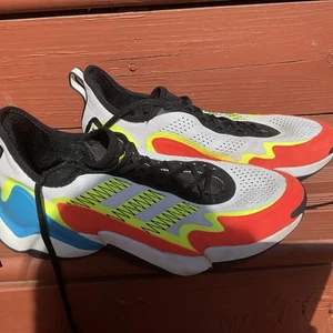 Size 10.5 - adidas Men’s Impact FLX White Team Solar Yellow Sneakers GV9854 - Picture 1 of 9
