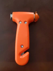 New 2 in 1 Car Safety Hammer Life Escape Emergency Hammer Window Glass Breaker - Picture 1 of 7