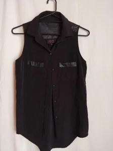 Wayne By Wayne Cooper ladies sleeveless top size 8 - Picture 1 of 3