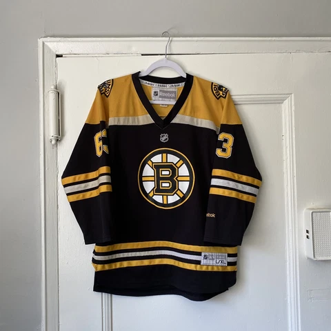 Boston Bruins Brad Marchand Hockey Jersey Youth Size L/XL Cover
