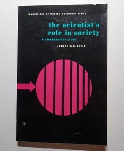 Vintage Science Paperback, The Scientist's Role in Society (1971) - Picture 1 of 9