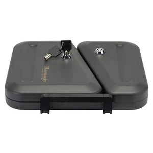 Caja fuerte con cerradura de doble tapa Hornady 2 cerraduras con llave 11"" x 10"" x 2 95229 - Imagen 1 de 3