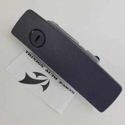 Trava de caixa de luvas Chrysler Town & Country 2011-2016 preta com parafusos SEM CHAVE - Imagem 1 de 4