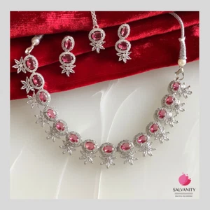 Salvanity Imitation Diamond Necklace - Picture 1 of 3