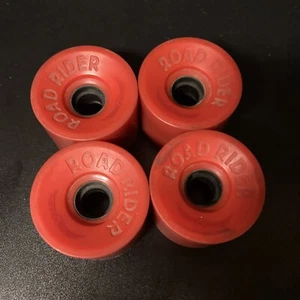 Set of 4 Red Road Rider Vtg Skateboard Wheels - Picture 1 of 9
