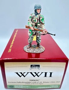 W. Britain 1/30 scale WWII German Fallschirmjager With G-43 Winter 50068C Boxed - Picture 1 of 5