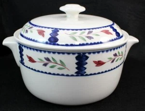 Adams Lancaster 2 Quart Round Covered Casserole Pull Tab Handles - Picture 1 of 8