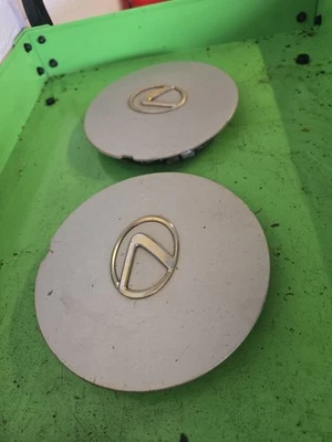 95-97 Lexus LS400 16x7 OEM Stock Aleación Pintada Tapa Central Juego EMBLEMA Dorado Foto 1 de 4