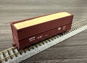 Micro-Trains N Scale RTR #08400032 40’ Drop Bottom Gondola Milwaukee 93120 NIB - Picture 1 of 5