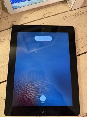 Apple iPad 2 16GB, 9,7 Zoll - Schwarz SAUBER DEFEKT - Bild 1 von 4