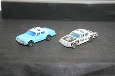 2x Alter Seltener Majorette Chevrolet Impala Police Car Nr 240 Modellautos 1/69 - Bild 1 von 4