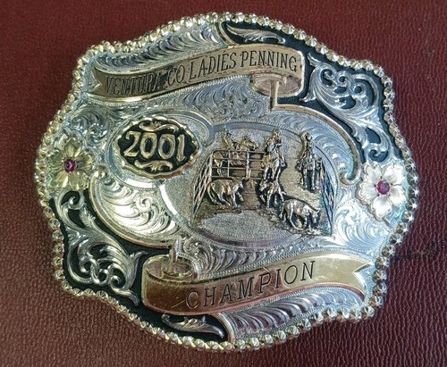 Fibbia per cintura vintage GIST Ventura Co donna Penning Champion trofeo bronzo massiccio