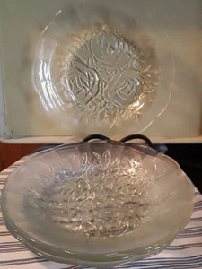 Pasari Crystal Livia Embossed Rose 9-1/8” Set of 4 Coupe Soup Bowls - Picture 1 of 7