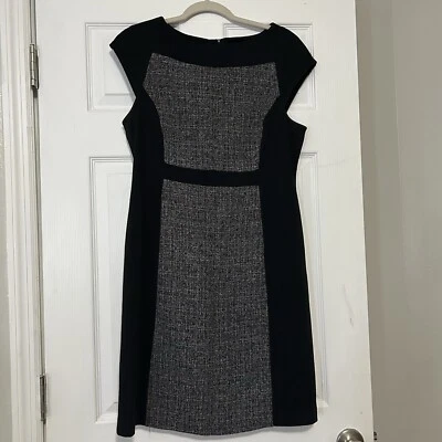 Jones Wear Dress Womens Sz 10 Black Gray Cap Sleeve Sheath Stretch Work Classy - Image 1 of 4
