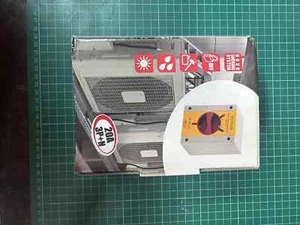Scame 590.EM2015 Rotary Isolator 20 Amp 4 Pole, IP66 / IP69 yellow red grey X1 - Picture 1 of 5