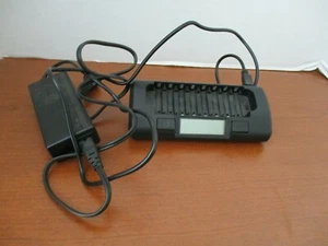 MAHA MH-C801D EIGHT CELL 1 Hour BATTERY CHARGER - Picture 1 of 2