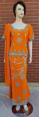 Readymade adornado lentejuelas cuentas estrás fiesta nupcial 3 piezas lehnga choli talla 48 Foto 1 de 3