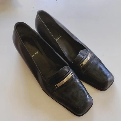 BALLY Vintage Classic Navy Blue Leather Loafer Heels Logo - Size EU 41.5 US 11 - image 1 of 4