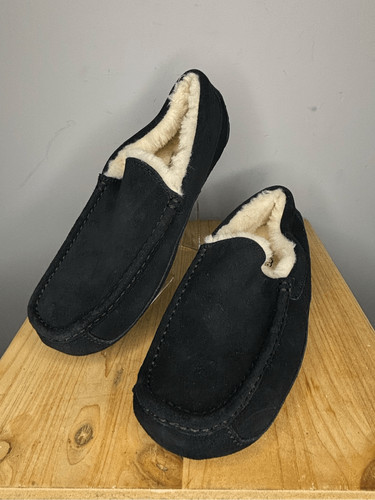 Pantofola punta quadrata UGG da uomo Ascot pelle scamosciata punta quadrata nera taglia 9