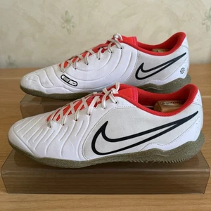 Nike Legend 10 Astro Suelas Botas de Fútbol Entrenadores Reino Unido Talla 10 Hombres Blanco Naranja - Imagen 1 de 22