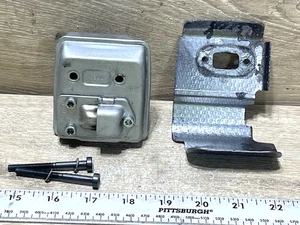Silenciador Echo Trimmer SRM 225, pernos, junta OME USADO - Imagen 1 de 7