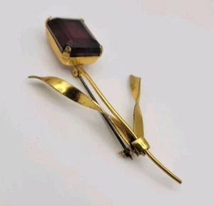 Spilla Vintage Tono Oro Viola Pietra Sfaccettata Spilla Floreale Dichiarazione Attribuita Coro - Foto 1 di 11