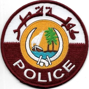 CUARTAR Qatar Insignia Policía Parche Policía Qatar Ministerio Interior APLICACIÓN DE LA LEY. - Imagen 1 de 3