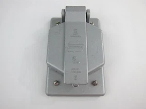 NEW Cooper Crouse Hinds WLRS1 Wet Location Outlet Box Receptacle Cover - Picture 1 of 3