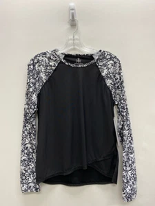Size M Black White Floral Ladies Rash Guard - Picture 1 of 3