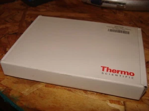 Thermo Polypropylen Kappen 100 Stück für 250ul Fläschchen PN: 6820.0046 - Bild 1 von 3