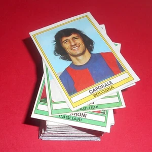 PANINI LOTTO 100 FIGURINE CALCIATORI PANINI 1973 1974 TUTTE DIVERSE REC/REMOVED - Picture 1 of 3