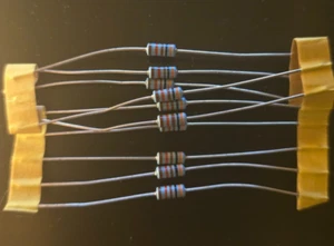 10pcs 30.1k ohm 1/4W 1% Pellicola Metallo Resistenze Assiali di Precisione ~ NUOVO ~ - Foto 1 di 1