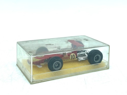 Foto 1 di 6