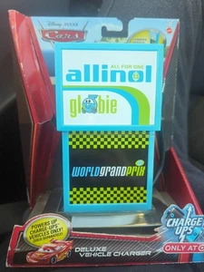 Disney Pixar Cars Allinol Charge-Ups Deluxe Fahrzeug Ladegerät - Bild 1 von 2