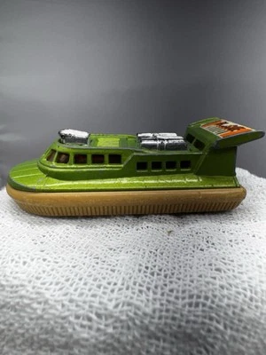 Matchbox Superfast No 72 & 2 Hovercraft; Green; mint; no box. - Image 1 of 4