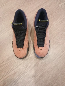 Size 10.5 - Air Jordan 14 Retro Ferrari - Picture 1 of 9