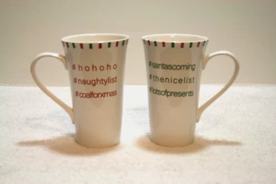 Juego de dos tazas de café con leche de porcelana lista de Navidad traviesa o bonita 222 nuevas Foto 1 de 3
