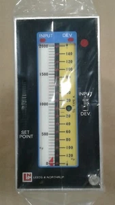 Leeds Northrup Temperature Deviation Controller 0-2000° F Vintage #002A20 - Picture 1 of 2