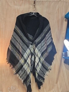 BLACK & GRAY  Scarf Shawl New Without Tags 100% Viscose BUTTON - Picture 1 of 12