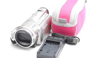 Panasonic HDC-TM300 silber HD Camcorder 12x Zoom getestet mit Akku & Ladegerät - Bild 1 von 9