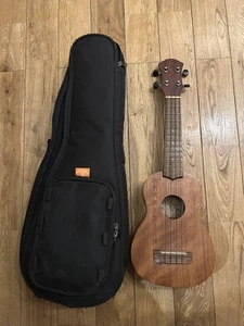 Anuenue Papa Soprano Mahogany Ukulele with Gear Pegs & Case Vintage Design - Picture 1 of 9