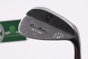 Cleveland 588 Precision Forged Pitching Wedge / 49 Degree / Regular Flex Dynamic - Picture 1 of 6