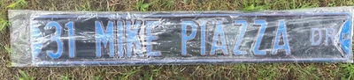 31 Mike Piazza Dr.   Bola de beisebol azul/laranja pesada "Street Sign" NY METS - Imagem 1 de 4